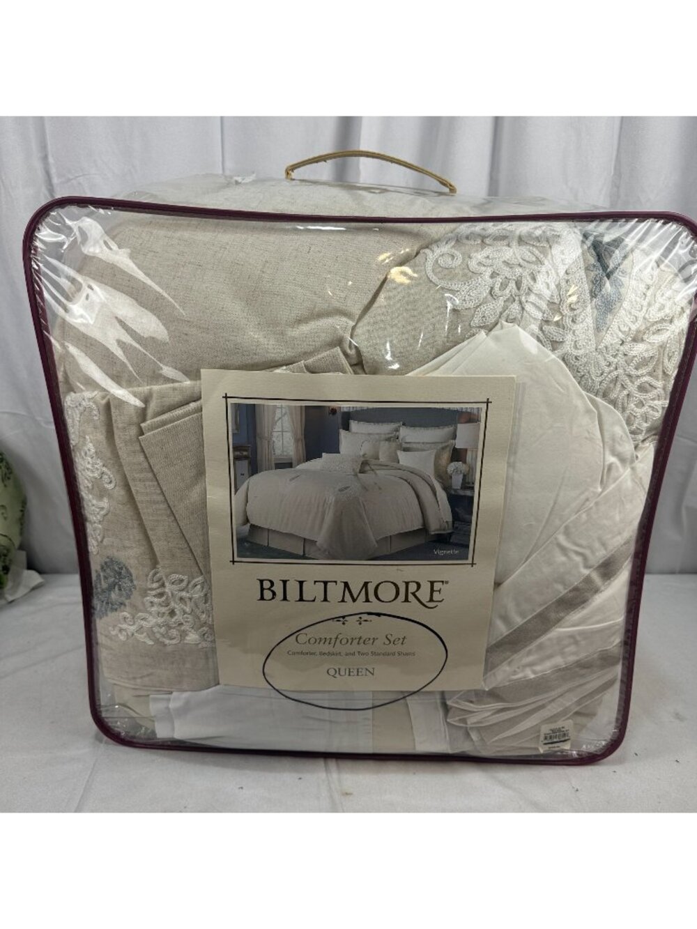 Biltmore Vignette Queen Comforter Set Comforter Bedskirt & 2 Shams Beige